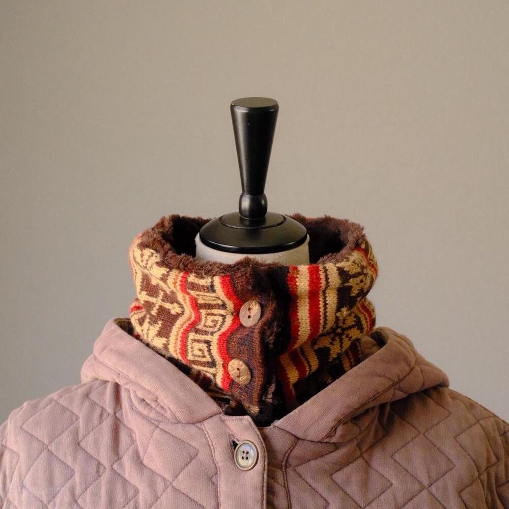 Vintage Mudd Knit Scarf – Faux Fur Lined Nordic Button Neck Warmer